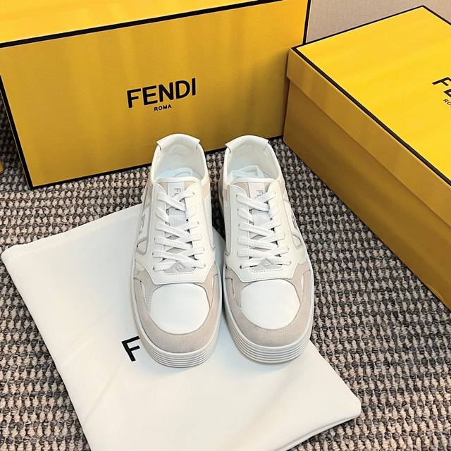 男+10 Fendi 芬迪最新step系列 情侣款 休闲 运动鞋 拼色 系带 板鞋 原版购入开发 做货 全新step系列 拼色 系带运动鞋。米色皮革材质。棕色麂