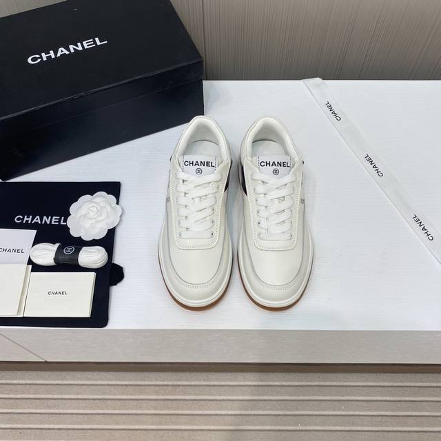 出厂价 顶级品质 Chanel香奈儿 小香2024新品 专柜新款爆款系列 23C 最新爆款 休闲板鞋 小香 年末爆款单品 经典配色 菱格清新彩色拼色 Coco女