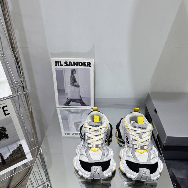 巴黎世家 Summer 24 Cargo Sneaker 超级大大大大大大大老爹鞋 全球限量版 6Xl的终极奥义。 伴随balenciaga夏季24系列的发布，