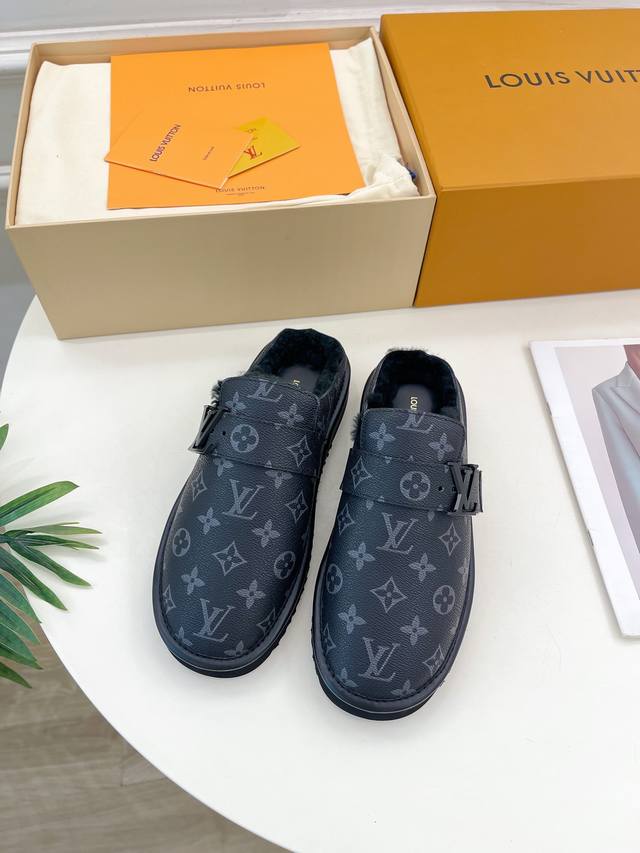 Lv 路易威登 24 2024秋冬新品 顶级版本 专柜主打最新款 老花面包穆勒羊毛拖鞋硬货上新 代购级别！高级感十足！国内外博主刷爆的一款，复古又时髦 上脚美炸