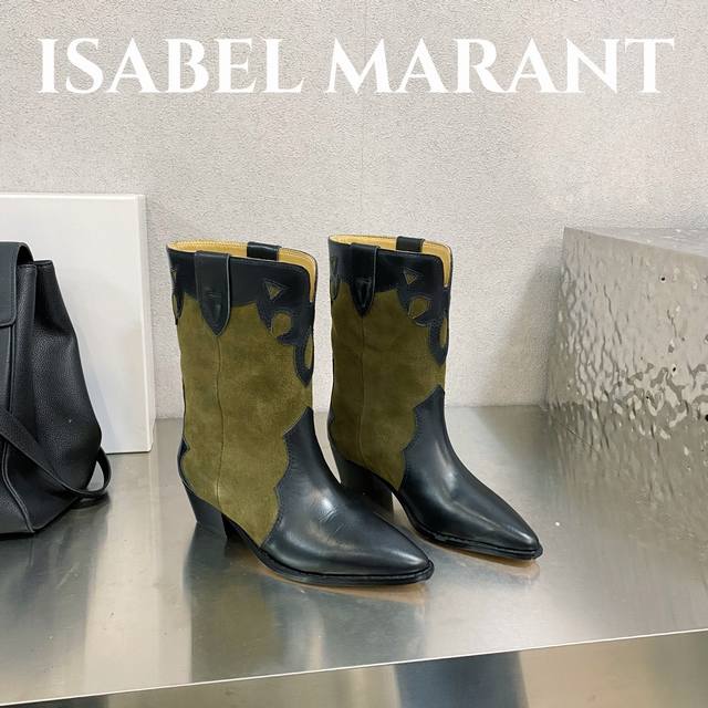 出厂价 Isabel Marant 伊莎贝尔 满满家族风格的一款经典女款拼接中短靴标准的欧美风格代表 一个用极简风格来陈述一对靴子的牌子必不可少的一款简单靴~诠