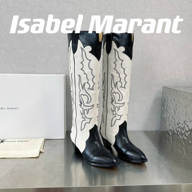 出厂价 Isabel Marant 伊莎贝尔 满满家族风格的一款经典女款拼接电绣长靴标准的欧美风格代表 一个用极简风格来陈述一对靴子的牌子必不可少的一款简单靴~