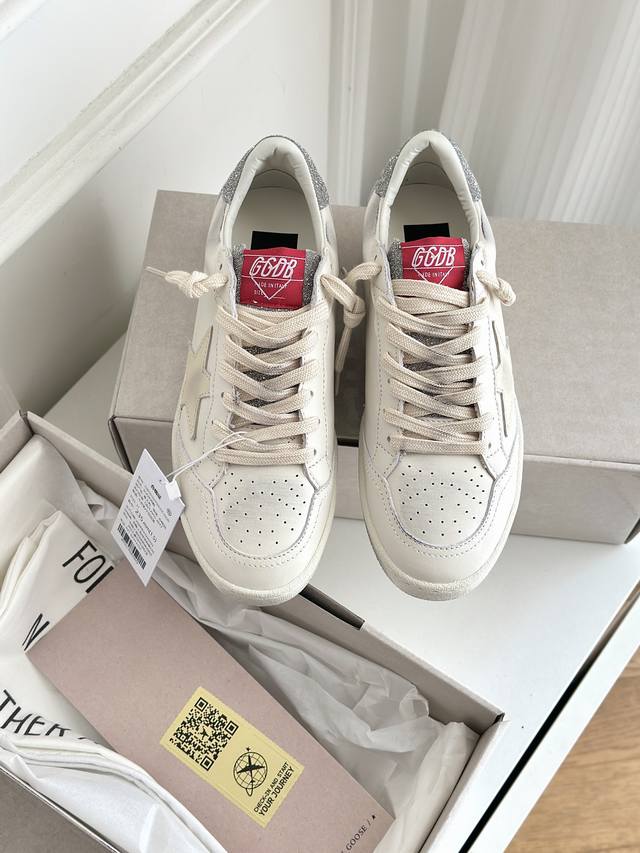 顶级版本 Golden Goose Deluxe Brand Ggdb 小脏鞋snerkers系列鞋面原版定制牛仔水洗布+牛反绒，内里牛皮内里+牛皮垫脚，原版开