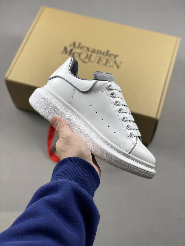 橙子出厂价 跑量主推款 Alexandermcqueen 亚历山大 麦昆 Mcq 情侣款小白鞋 厚底增高休闲鞋 运动鞋板鞋 热销经典款 男女同款 底厚：4.5C