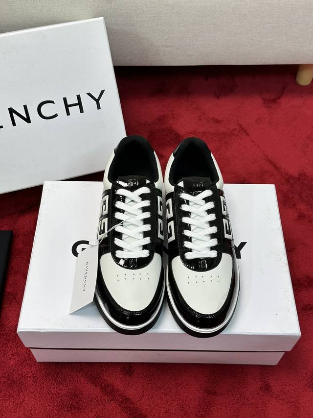 厂价 顶级版本givenchy 纪梵希 4Ｇ低帮慢跑运动鞋 ．经典，永不过时，工厂出货！内外侧独家开模专属纪梵希大ｇ Logo设计工艺，多色的搭配尽显纪梵希潮流