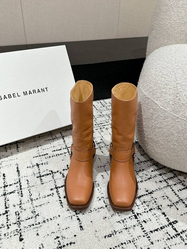 Isabel Marant 24 伊莎贝尔秋冬新品 进出专柜无压力 一眼心动 貌美西部战靴 慵懒法式 软糯舒适 超舒服的一款 超好穿 鞋面：进口牛京 牛皮 内里