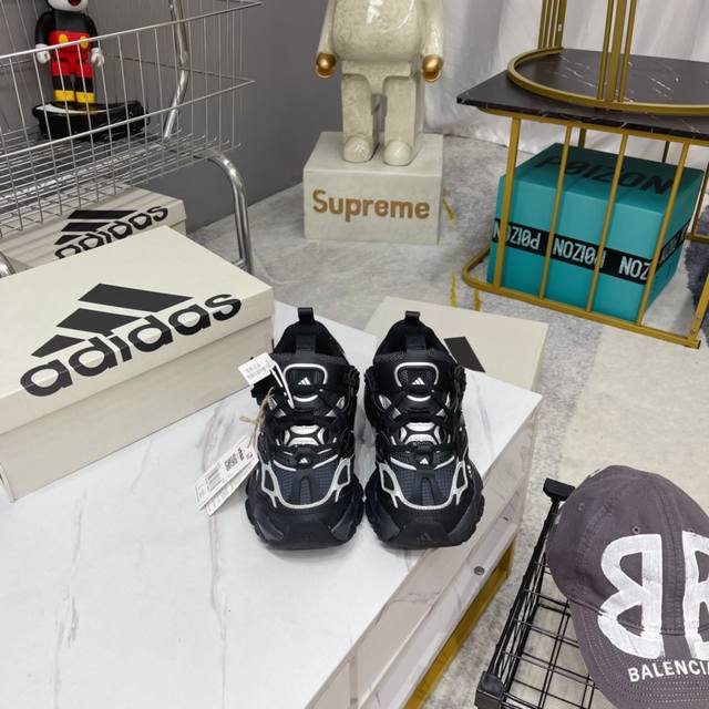 出厂 Adidas三叶草 Xlg 机甲老爹鞋 码数：36-45 含半码 标准尺码