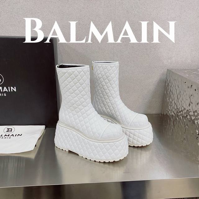 出厂价 Balmain 巴尔曼 独家首发 巴尔曼 秋冬季最新款电绣皮革厚底短靴 重工打造，法国代购原版回来，历经数月全部私模打造，确保所有用料、材质、制作工艺与