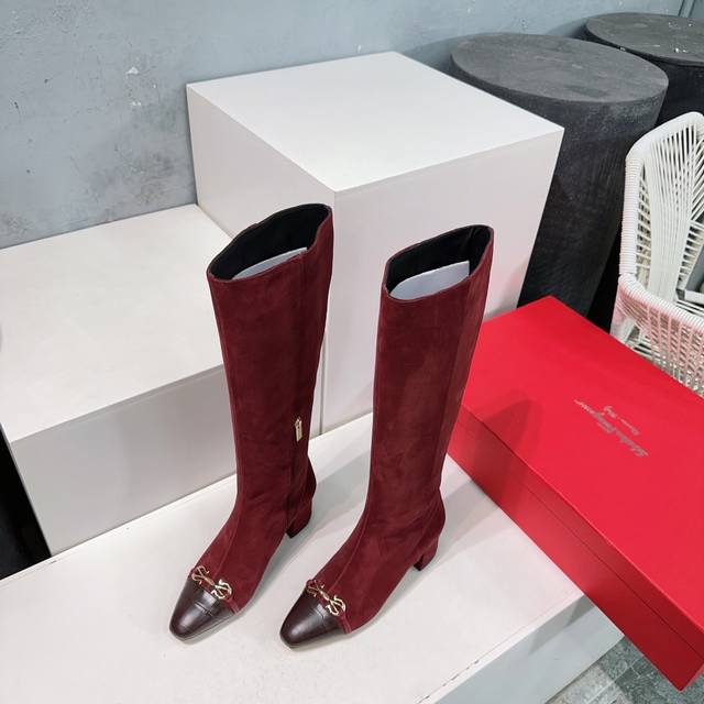 高品质出厂 ！顶级品质salvatore Ferragamo 菲拉格慕24Ss秋冬新品粗跟五金扣长靴！Gancini马蹄扣粗跟长靴原版楦型正品拆解复刻秋冬必备通