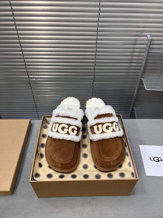 Ugg~24Vs秋冬爆款松糕厚底休闲毛拖系列 一款不会撞衫的鞋子、简约的隔板设计上斑点的大底、鞋面真丝卷毛、秋冬季必备款、无论什么裤子裙子都能驾驭、上脚非常舒适